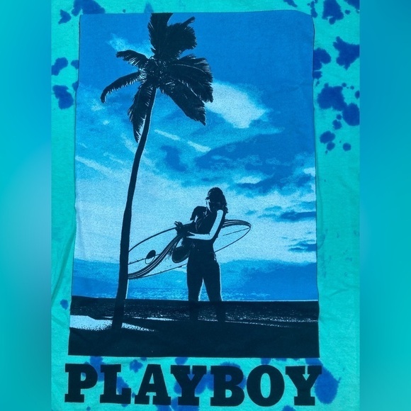 Playboy Unisex Surf Girl Shirt Medium NWT Limited Edition Official - Picture 6 of 6